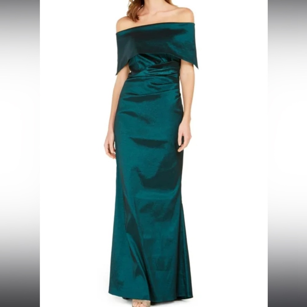 Vince Camuto green strapless gown
